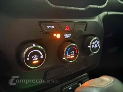 RENEGADE 1.8 16V FLEX SPORT 4P AUTOMÁTICO