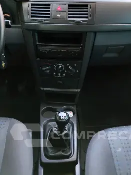 MERIVA 1.8 MPFI JOY 8V