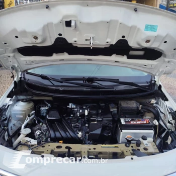 VERSA 1.0 12V FlexStart 4p Mec.
