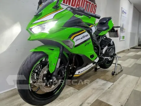 NINJA ZX4 RR