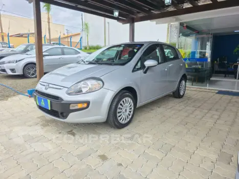 Fiat Punto 1.4 4P ATTRACTIVE FLEX 4 portas