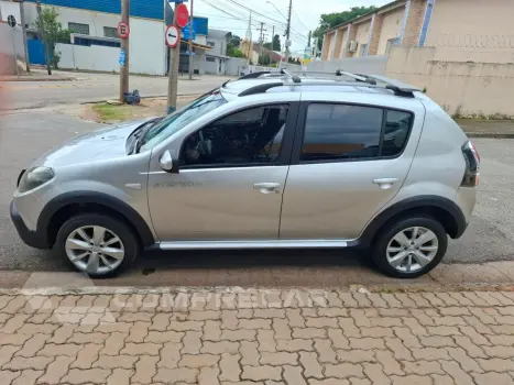 Sandero 1.6 STEPWAY 16V FLEX 4P AUTOMÁTICO