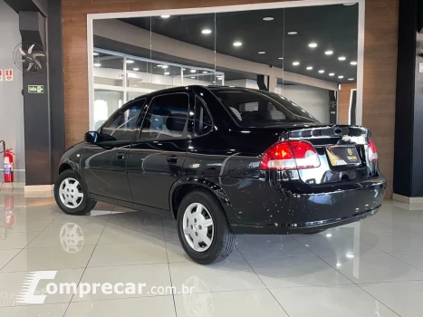 CLASSIC 1.0 MPFI LS 8V FLEX 4P MANUAL