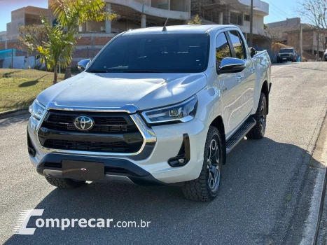 HILUX 2.8 D-4D TURBO DIESEL CD SRX 4X4 AUTOMÁTICO
