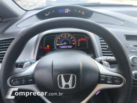 CIVIC - 1.8 EXS 16V 4P AUTOMÁTICO