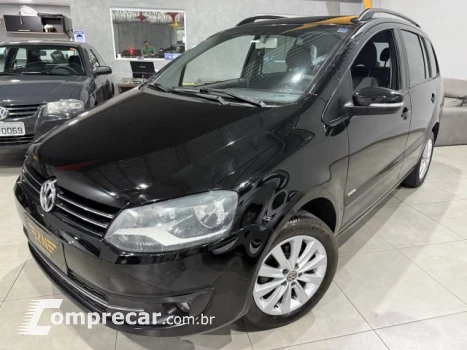 Volkswagen SPACEFOX - 1.6 MI TREND 8V 4P AUTOMATIZADO 4 portas