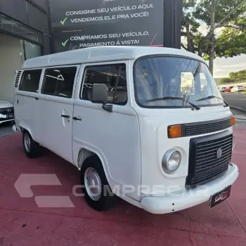 Kombi Lotação 1.6 MPi