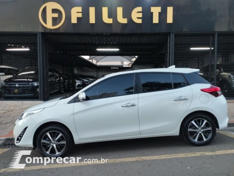 Yaris Hatch 1.5 16V 4P FLEX XLS CONNECT MULTIDRIVE AUTOMÁTIC