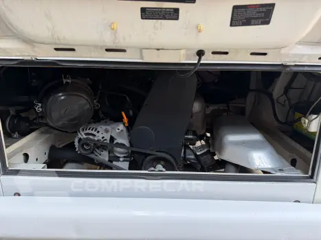 KOMBI 1.4 MI STD Lotação 8V