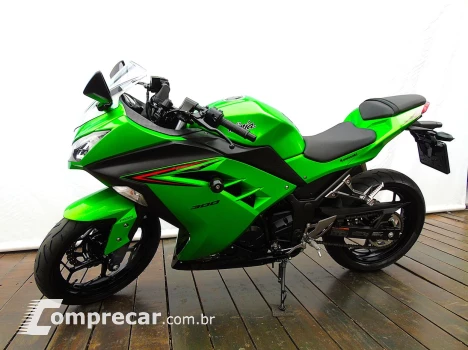 KAWASAKI NINJA 300 ABS