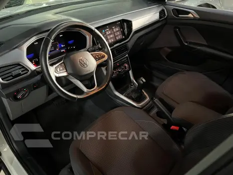 T-CROSS 1.0 200 TSI TOTAL FLEX AUTOMÁTICO