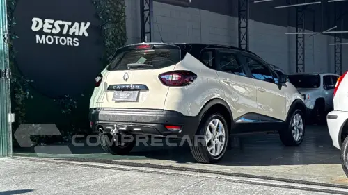 CAPTUR Life 1.6 16V Flex 5p Aut.