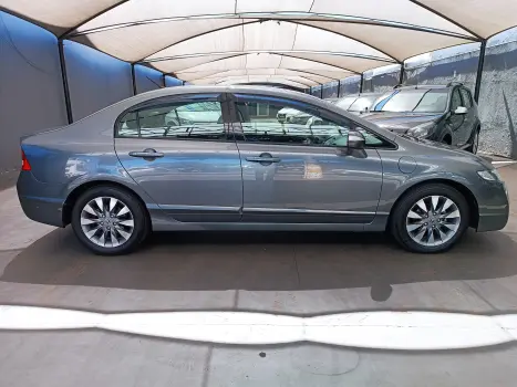 CIVIC 1.8 LXL 16V