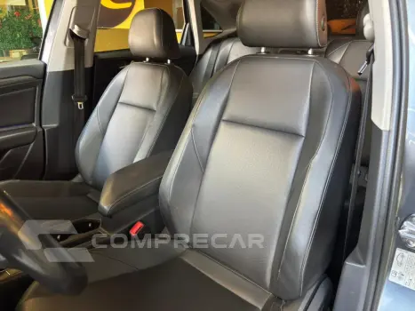 JETTA 1.4 250 TSI TOTAL FLEX COMFORTLINE TIPTRONIC