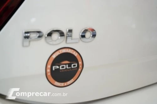 Volkswagen POLO 1.0 200 TSI COMFORTLINE VOLKSWAGEN 4 portas