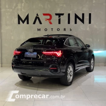 Q3 SPB Performance 2.0 TFSI Tipt. Quatt.