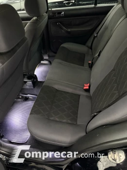 GOLF 1.6 MI 8V