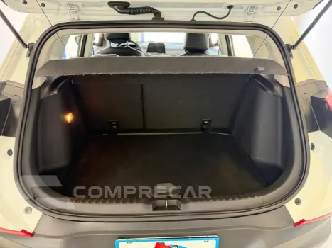 TRACKER LT 1.0 Turbo 12V Flex Aut.