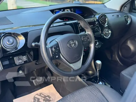 ETIOS 1.5 XS Sedan 16V