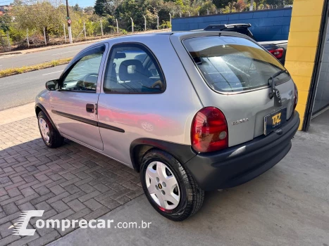 Corsa Hatch 1.0 16V SUPER