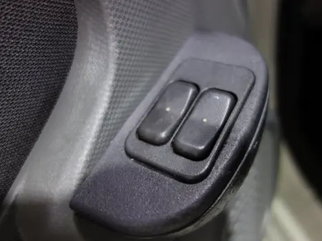 PALIO - 1.0 MPI ATTRACTIVE 8V 4P MANUAL