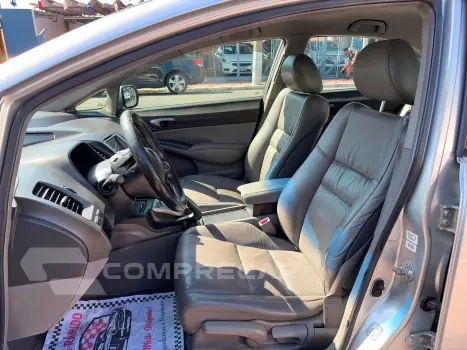 CIVIC 1.8 LXS 16V FLEX 4P AUTOMÁTICO