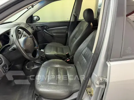 Focus Sedan 2.0 16V/2.0 16V Flex 4p