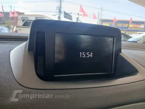 FLUENCE - 2.0 DYNAMIQUE PLUS 16V 4P AUTOMÁTICO