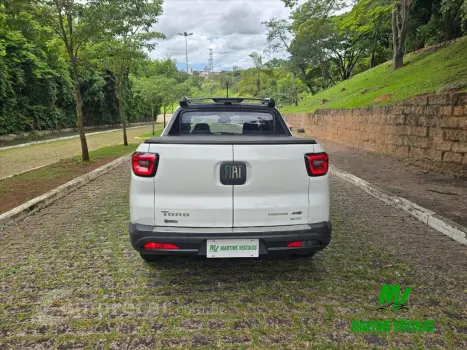 TORO 1.8 16V EVO Freedom AT6