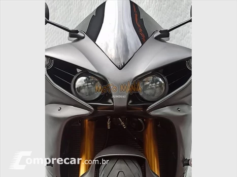 YZF R1