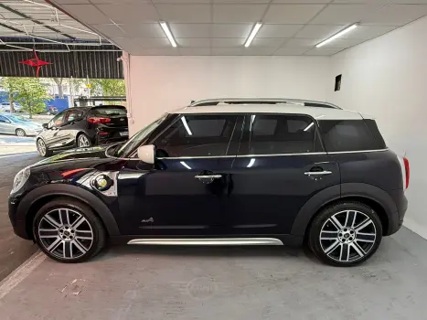 COOPER Countryman S E ALL4 1.5  Híbrido