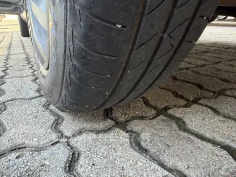 LINEA - 1.9 MPI HLX 16V 4P MANUAL