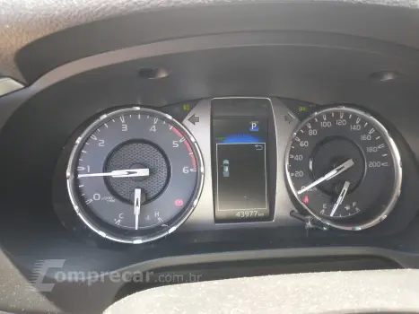 HILUX 2.8 D-4d Turbo CD SR 4X4