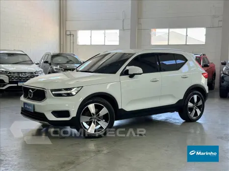 Volvo XC40 2.0 T5 GASOLINA MOMENTUM AWD GEARTRONIC 4 portas