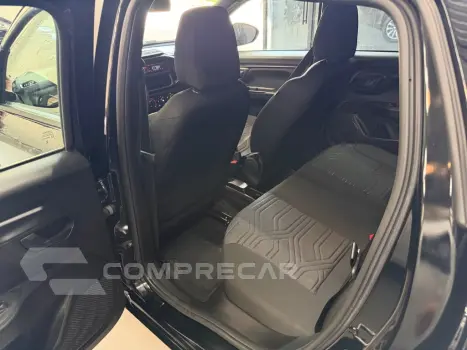 Strada Freedom 1.3 Flex 8V CD