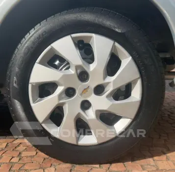 CORSA 1.4 MPFI Premium Sedan 8V