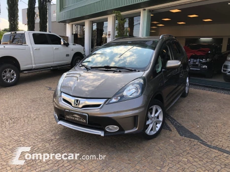 Honda Fit 1.5 Twist 16V Flex 4P Automático 4 portas