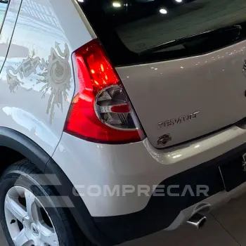 SANDERO STEPWAY Hi-Flex 1.6 16V 5p