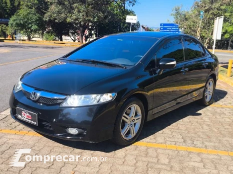 CIVIC - 1.8 EXS 16V 4P AUTOMÁTICO