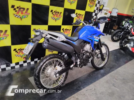 XTZ 250 Lander