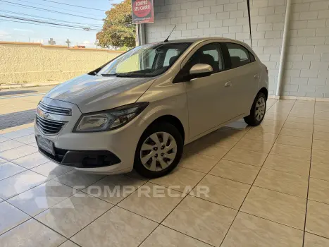 CHEVROLET ONIX 1.4 MPFI LT 8V 4 portas