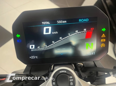 F 900 R Sport Plus
