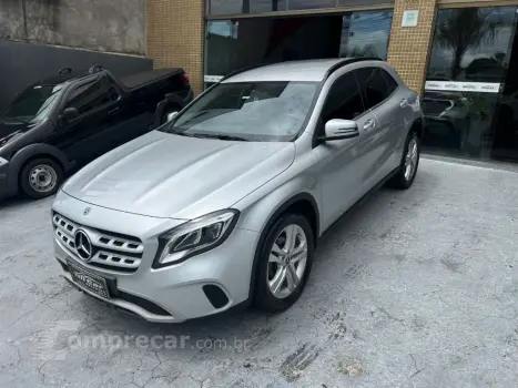 Mercedes-Benz GLA 200 Style 1.6 TB 16V/Flex Aut. 4 portas