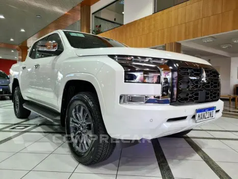 TRITON HPE-S 2.4 CD 4x4 TB DIESEL AUT.