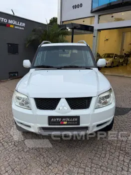 Pajero T.R.4 2.0  flex 4X2