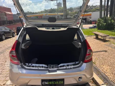 SANDERO Authentique Hi-Flex 1.0 16V 5p