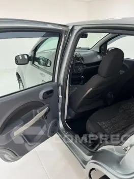 UNO 1.0 EVO Vivace 8V