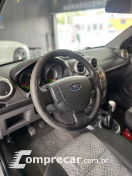 FIESTA 1.0 MPI Hatch 8V