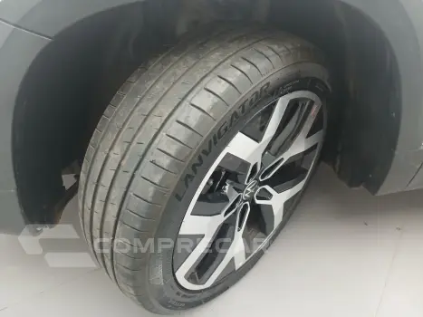 TAOS 1.4 250 TSI TOTAL FLEX HIGHLINE AUTOMÁTICO