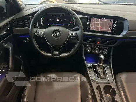 JETTA R-LINE 250 TSI 1.4 FLEX 16V AUT.